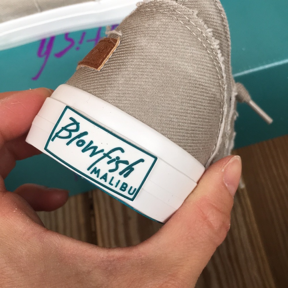 Restock 🐡Blowfish taupe color Canvas sneakers🐡 - Picture 5 of 7